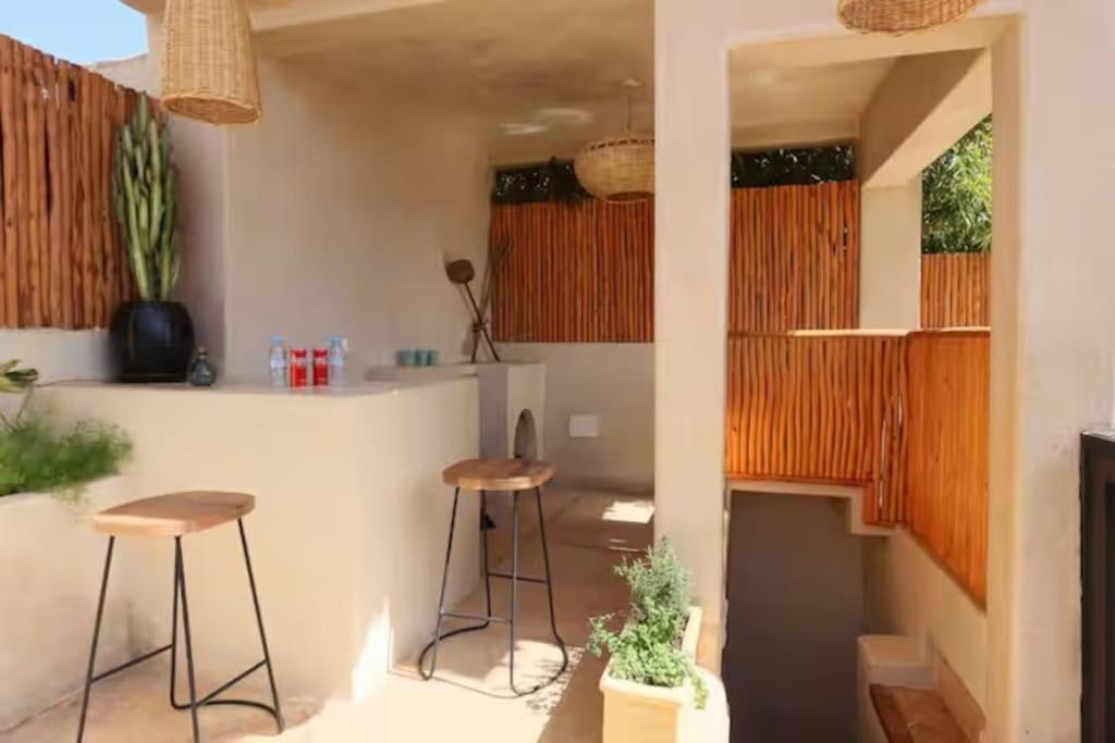 Riad Ptit Kech, Bassin Terrasse - Petits Dejeuners Marrakesh Extérieur photo