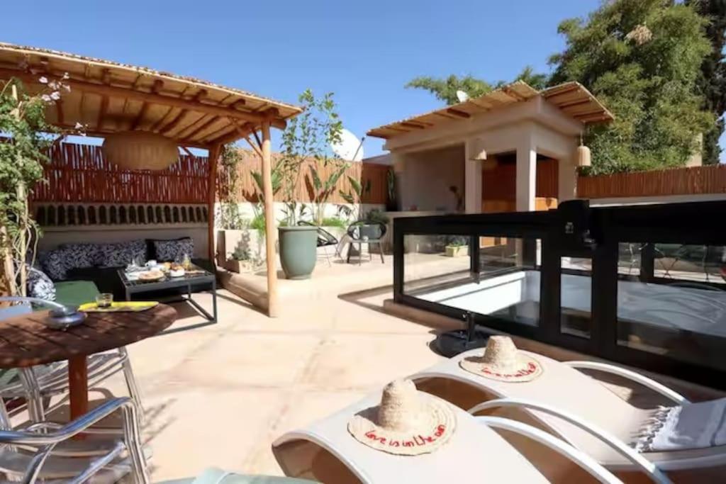 Riad Ptit Kech, Bassin Terrasse - Petits Dejeuners Marrakesh Extérieur photo