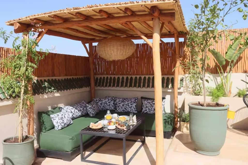 Riad Ptit Kech, Bassin Terrasse - Petits Dejeuners Marrakesh Extérieur photo